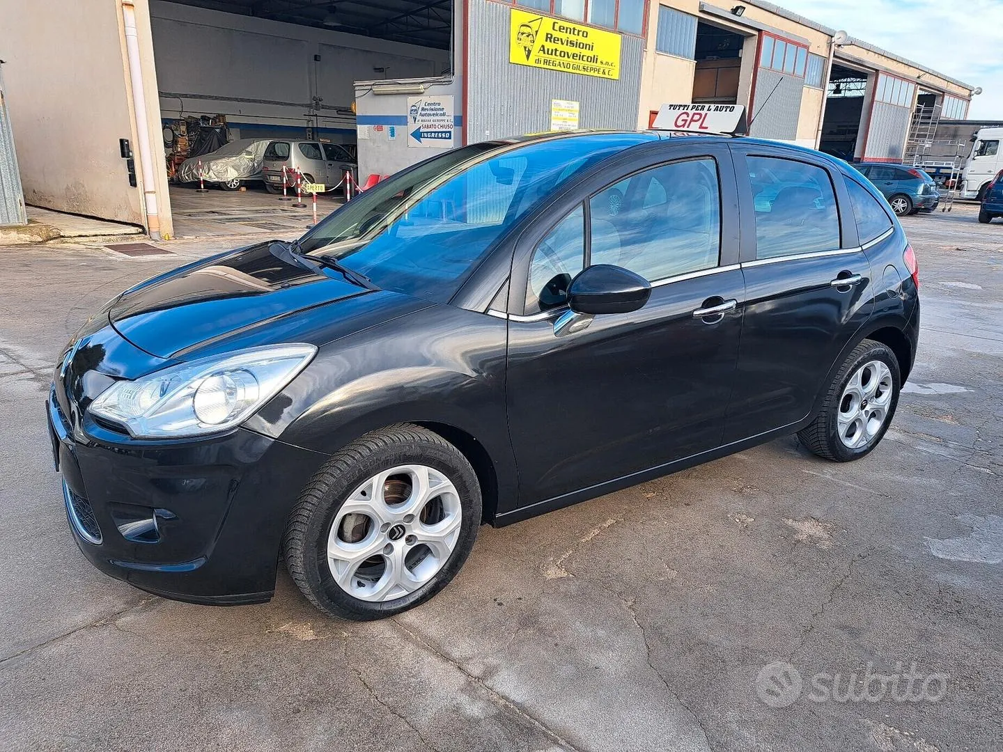 Citroen C3 2010 photo 2