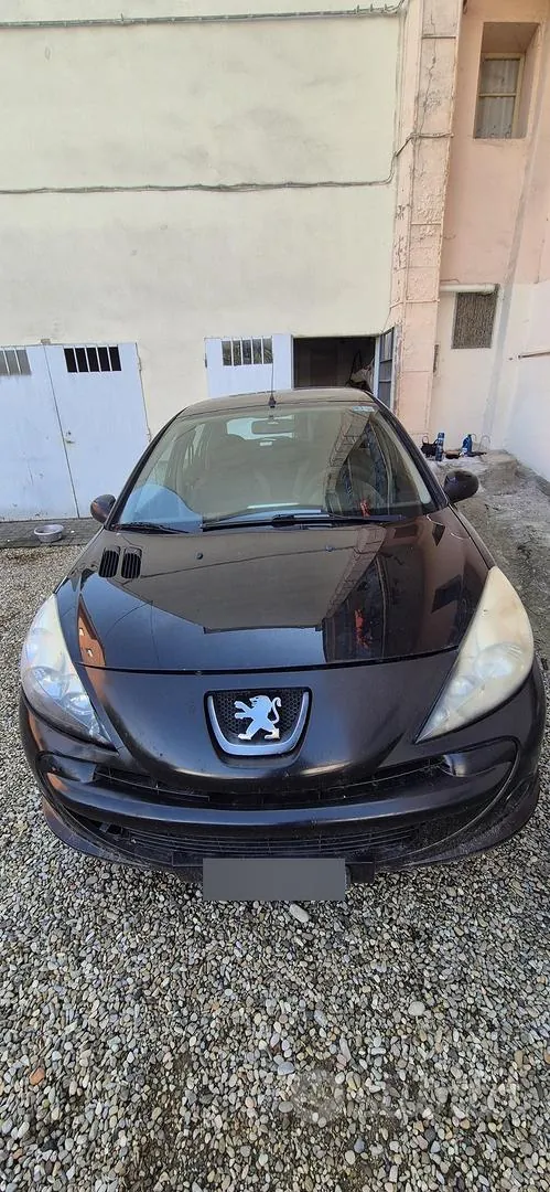 Peugeot 206