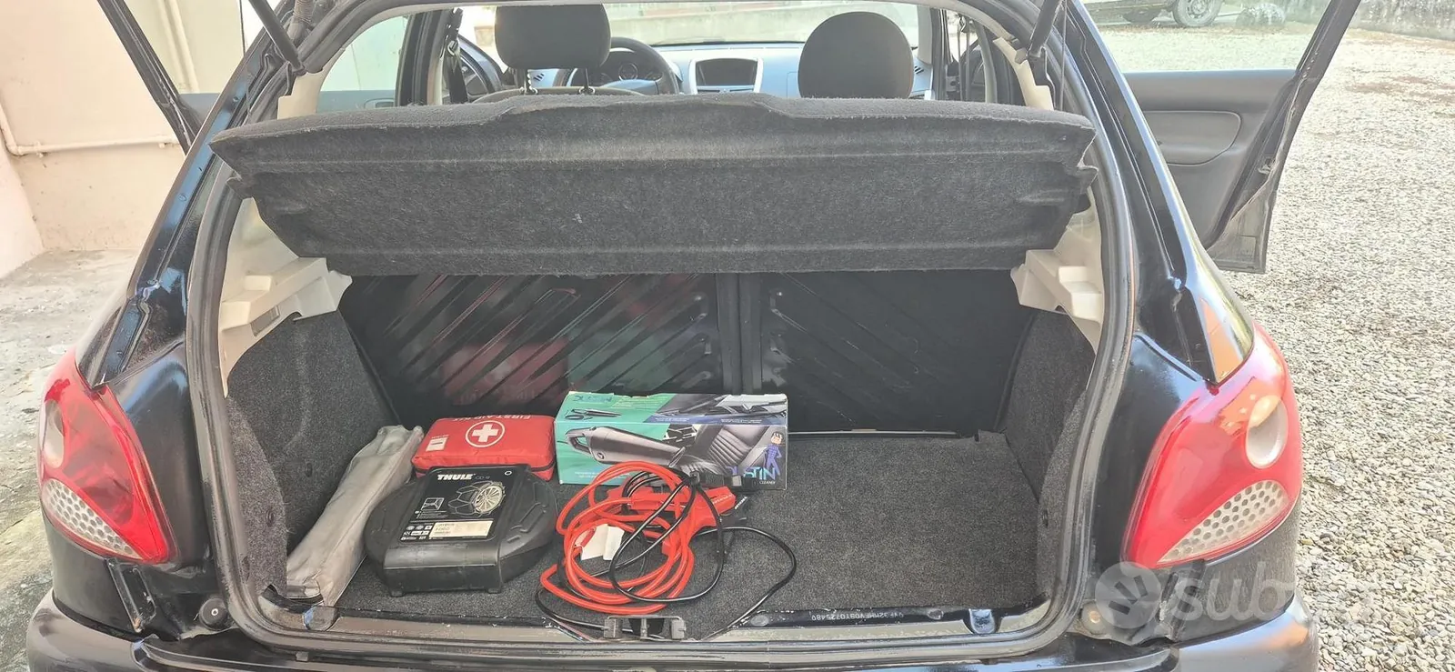 Peugeot 206 2011 photo 5