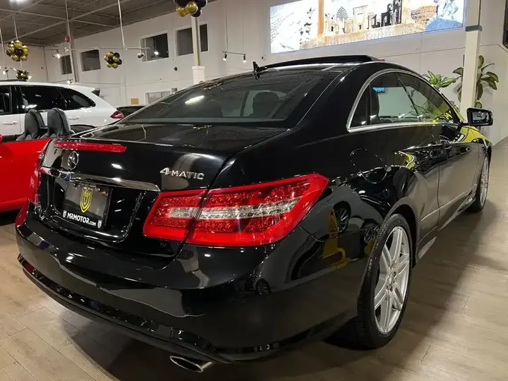 Mercedes-Benz E-Class 2012 photo 5