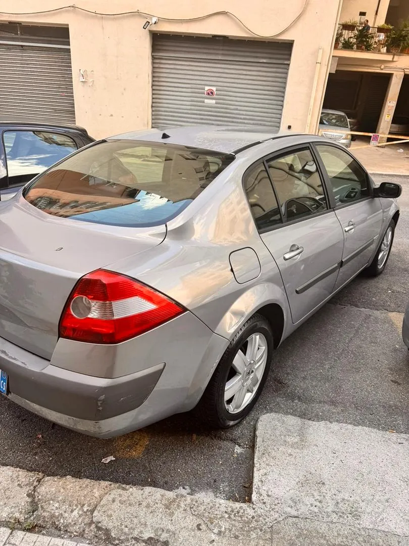 Renault Megane 2004 photo 3