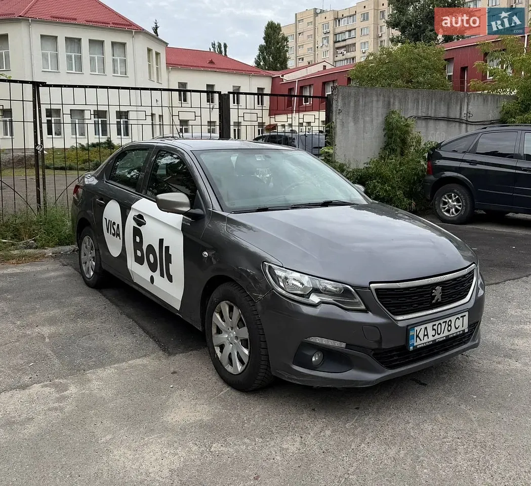 Peugeot 301 2020 photo 2