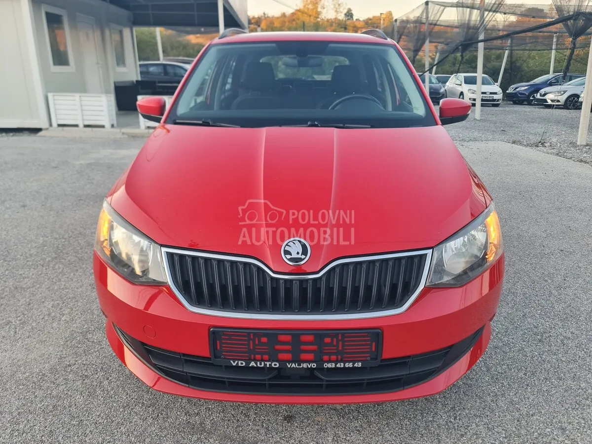 Skoda Fabia 2016 photo 3