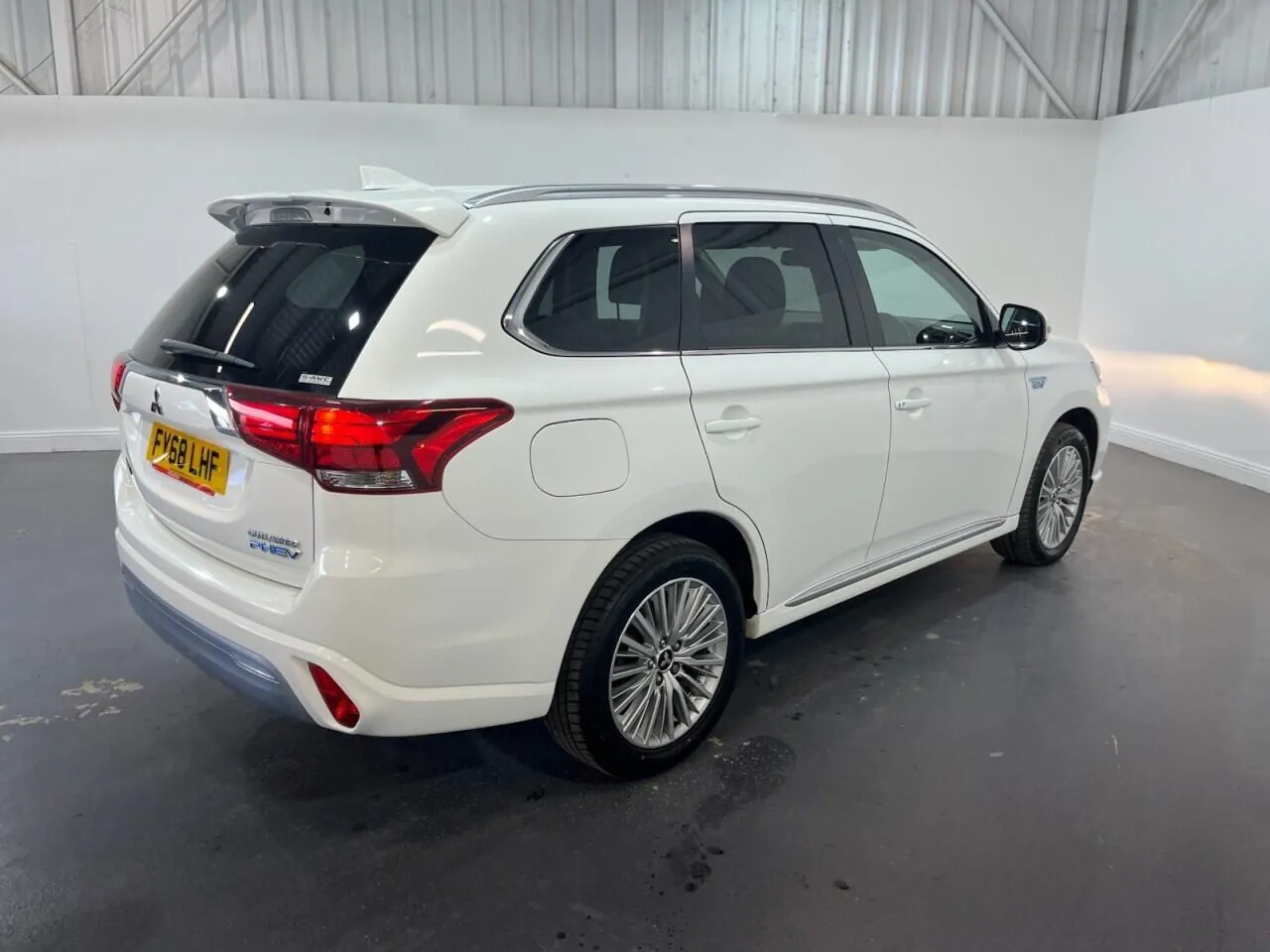 Mitsubishi Outlander 2018 photo 4