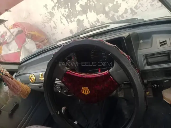 Suzuki Mehran