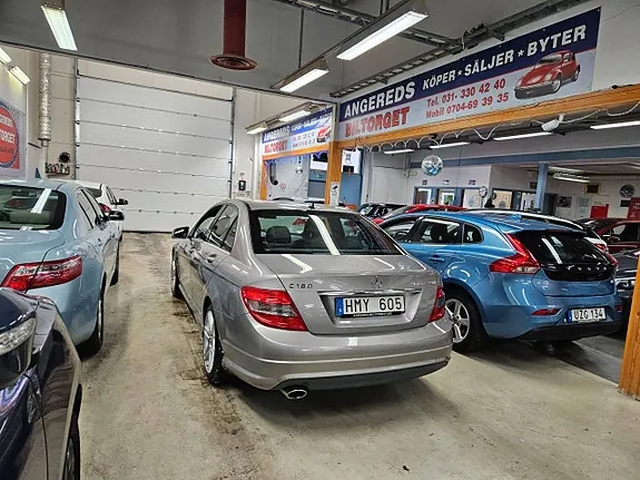 Mercedes-Benz C180 2009 photo 4