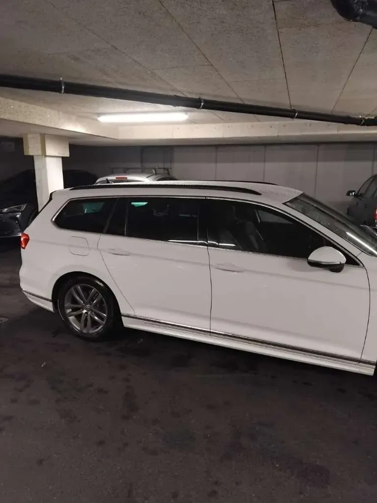 Volkswagen Passat 2017 photo 2