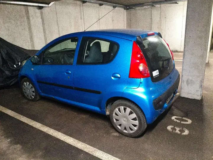 Peugeot 107 2007 photo 2