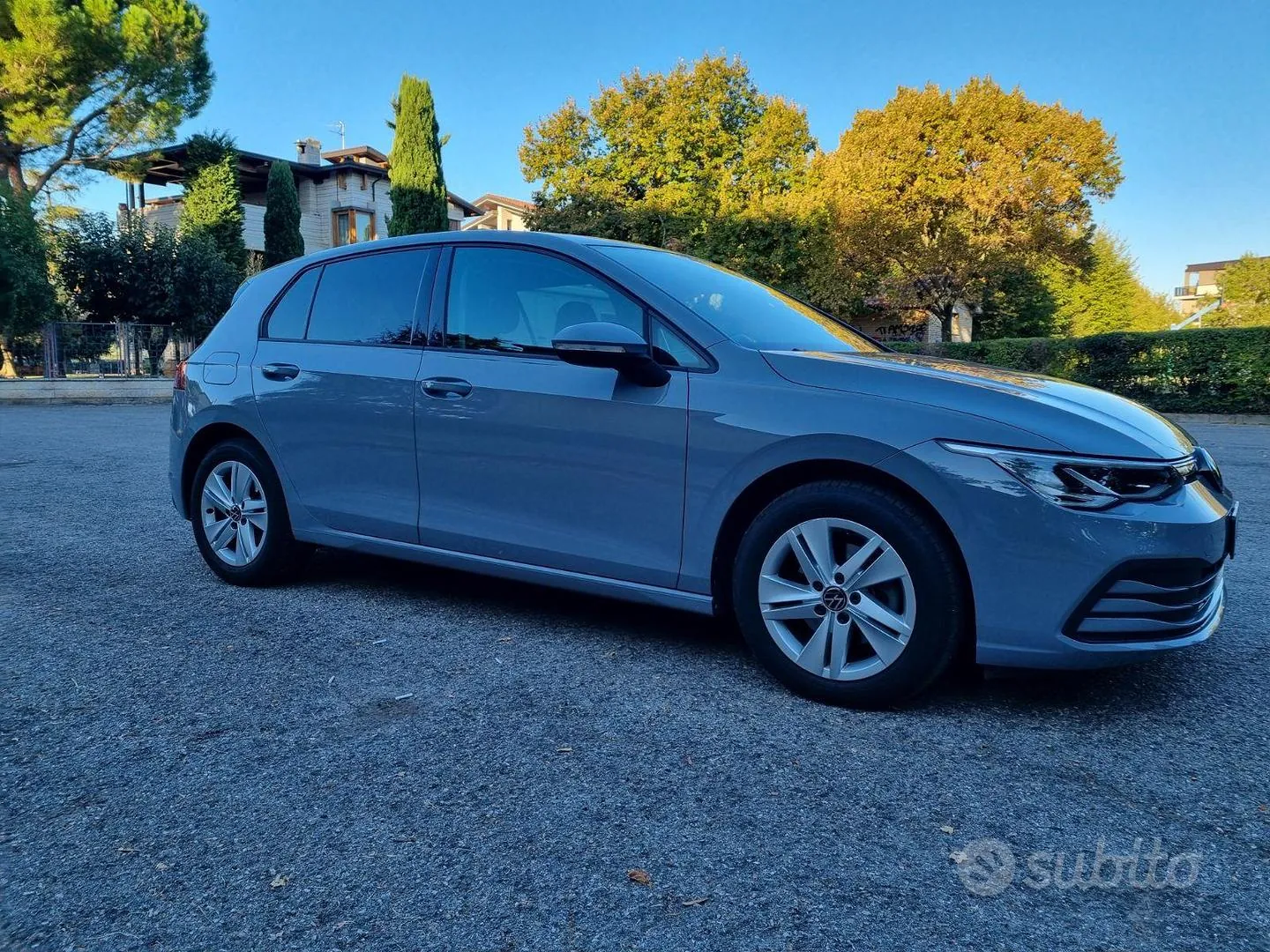 Volkswagen Golf 2022 photo 2