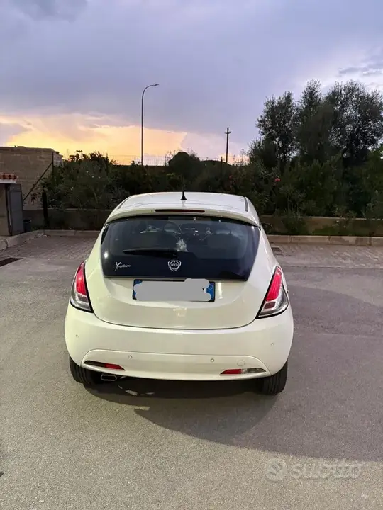 Lancia Ypsilon 2014 photo 3