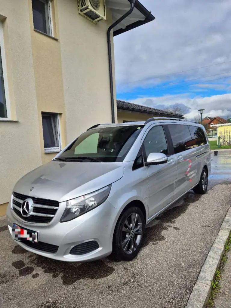 Mercedes-Benz V-Class 2016 photo 2