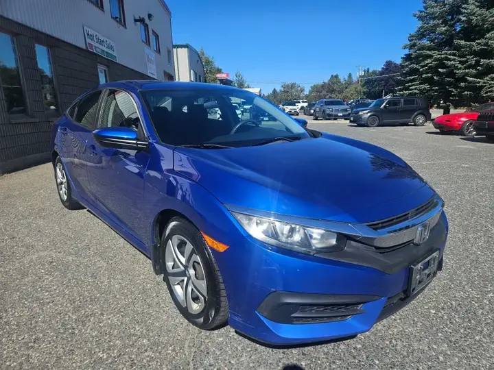 Honda Civic 2016 photo 2