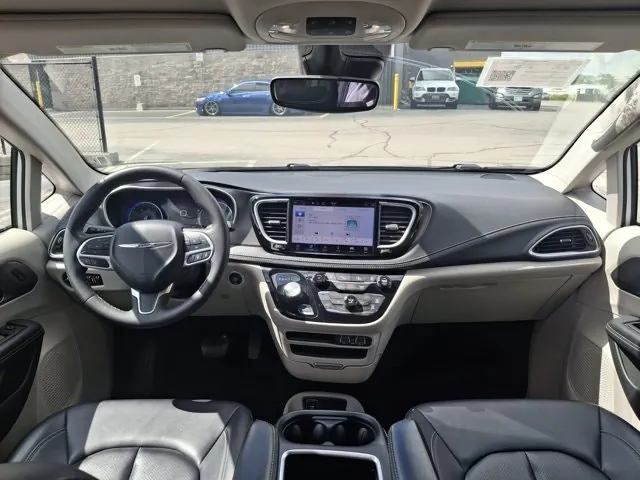 Chrysler Pacifica 2024 photo 5