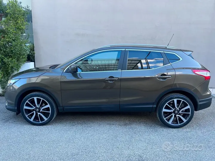 Nissan Qashqai 2014 photo 4