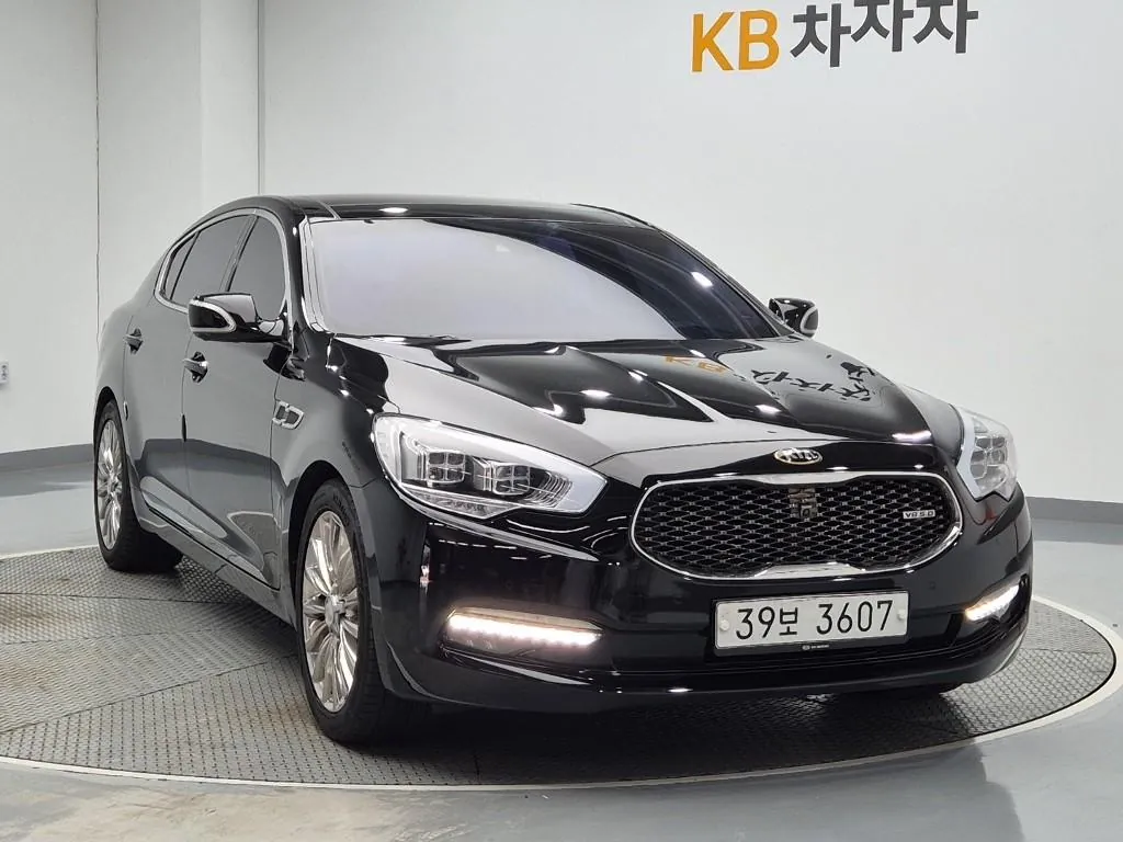 Kia K9 2017 photo 4