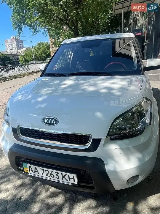 Kia Soul 2010 photo 2