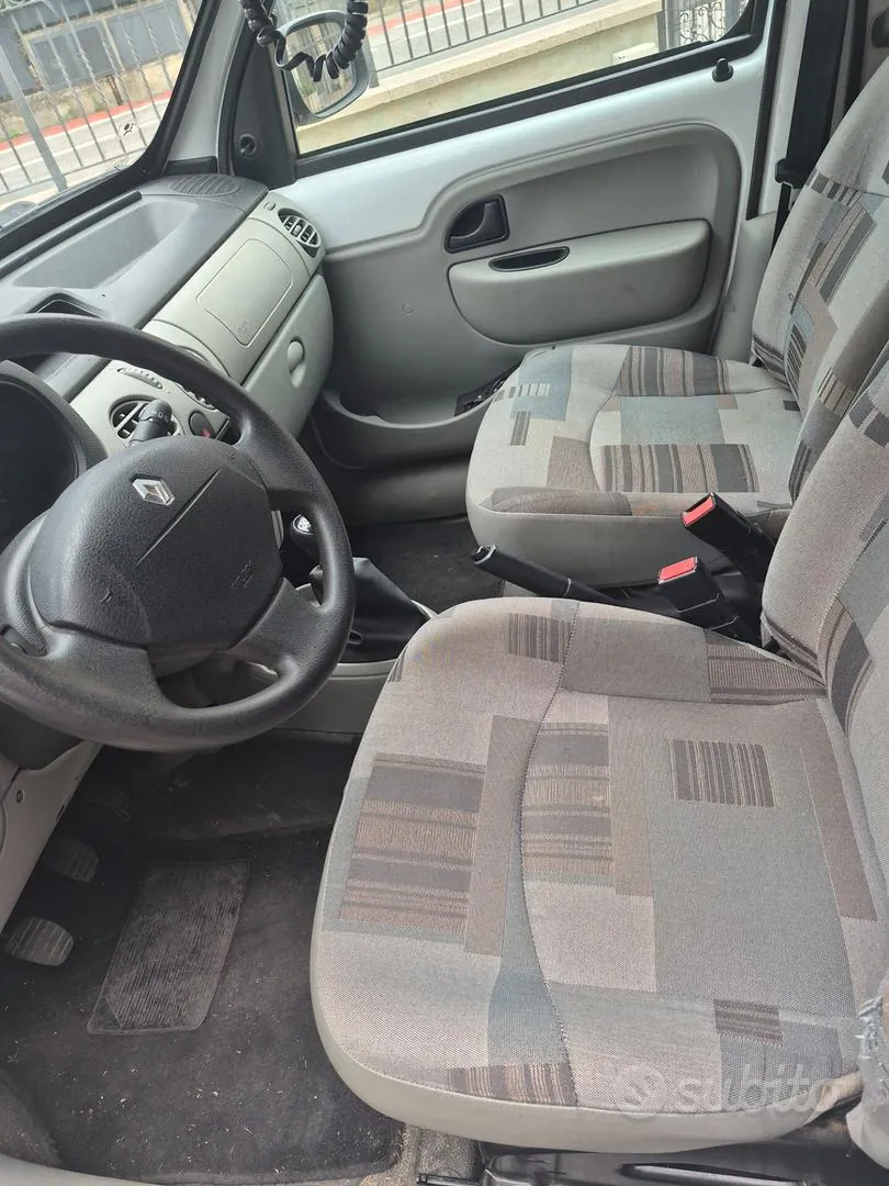 Renault Kangoo 2006 photo 4