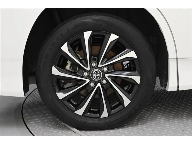 Toyota Corolla Hybrid 2025 photo 4