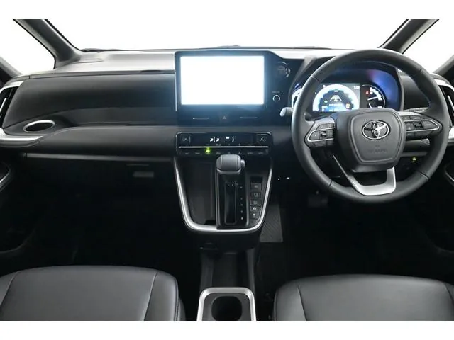 Toyota Corolla Hybrid 2025 photo 2
