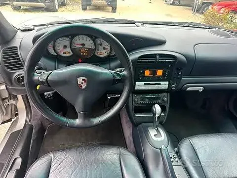 Porsche 911 2002 photo 4
