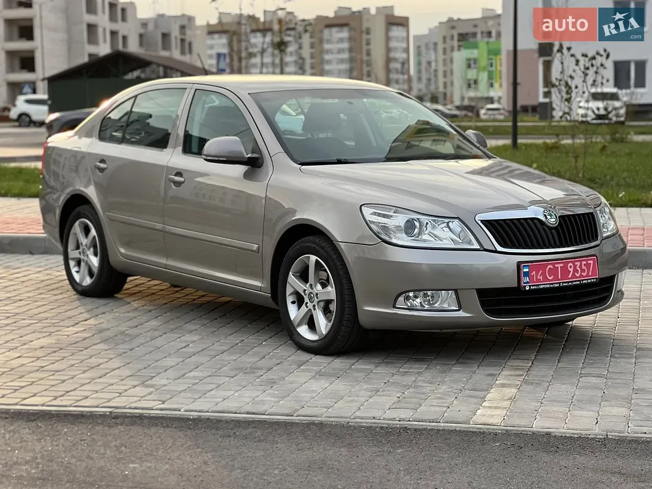 Skoda Octavia 2011 photo 5