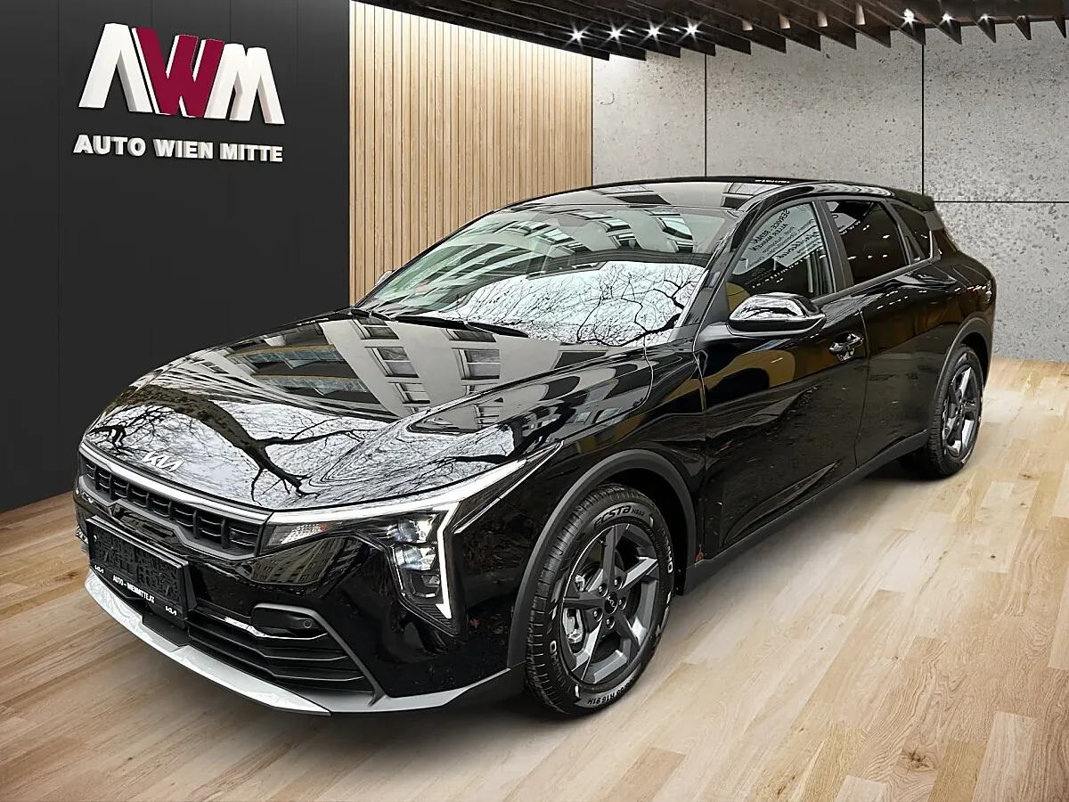 Kia K4