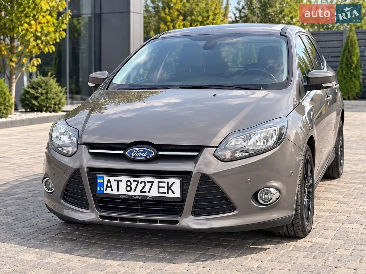 Ford Focus 2012 photo 2