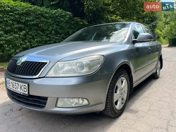 Skoda Octavia 2011 photo 3