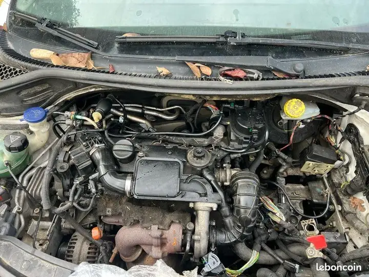 Peugeot 207 2008 photo 3