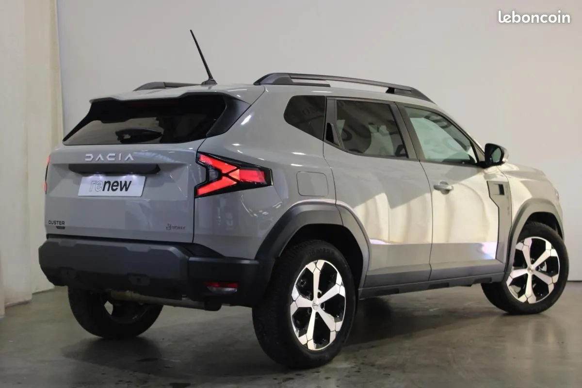 Dacia Duster 2025 photo 2