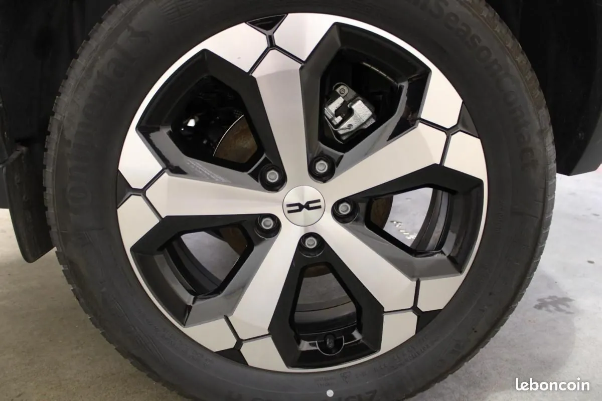Dacia Duster 2025 photo 3