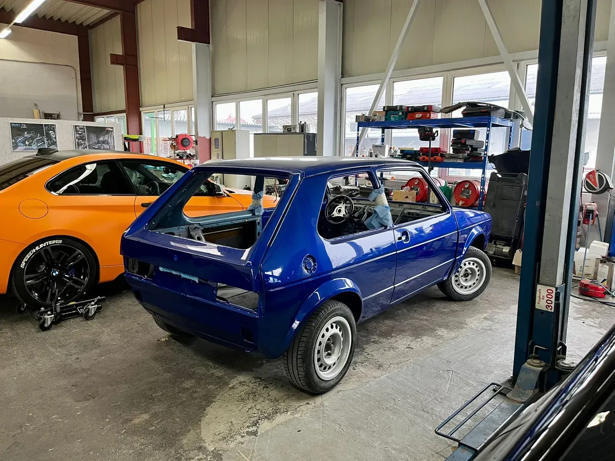 Volkswagen Golf 1981 photo 2