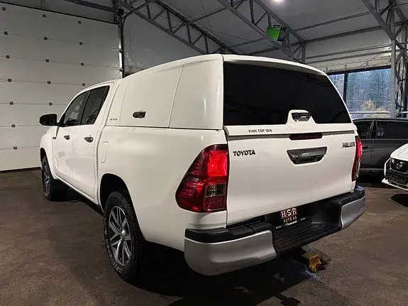 Toyota Hilux 2017 photo 5