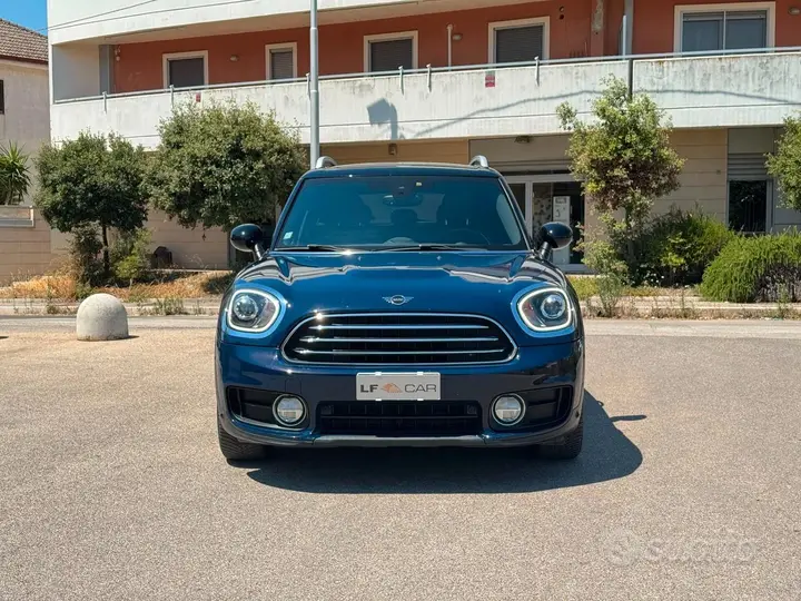Mini Countryman 2019 photo 2