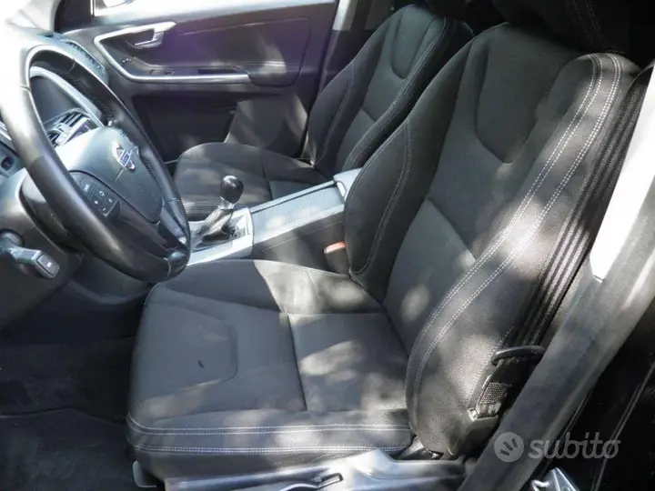 Volvo Xc60 2015 photo 2