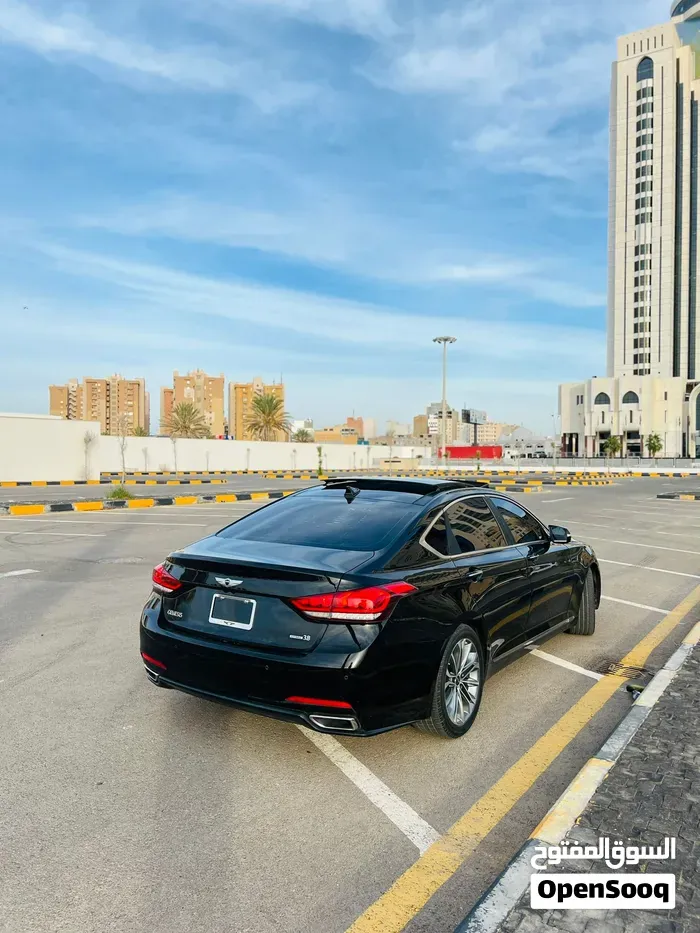 Genesis G80 2017 photo 2