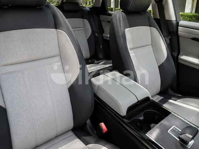 Land Rover Range Rover Evoque 2024 photo 4
