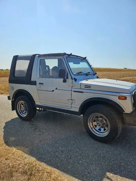 Suzuki Sj 413 1985 photo 3