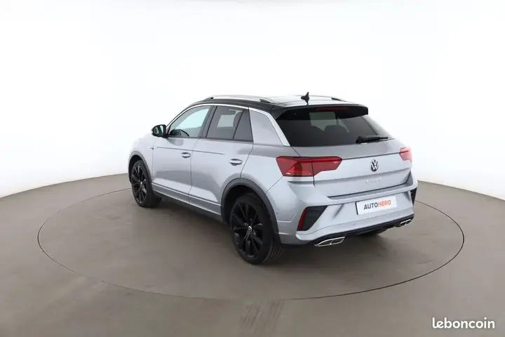 Volkswagen T-Roc 2022 photo 2