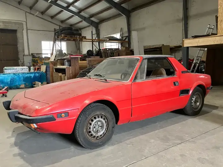 Fiat X1/9
