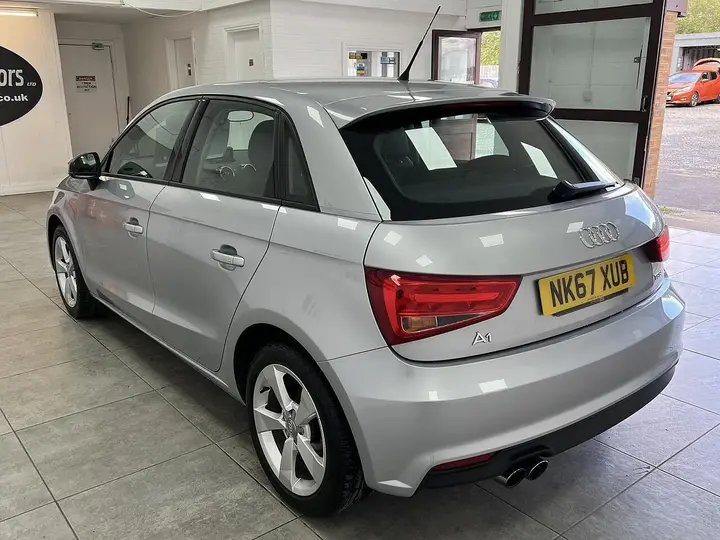 Audi A1 2017 photo 5
