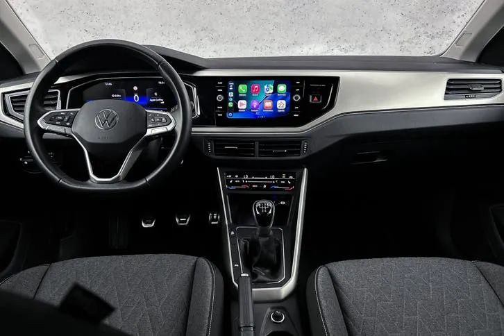 Volkswagen Polo 2024 photo 2