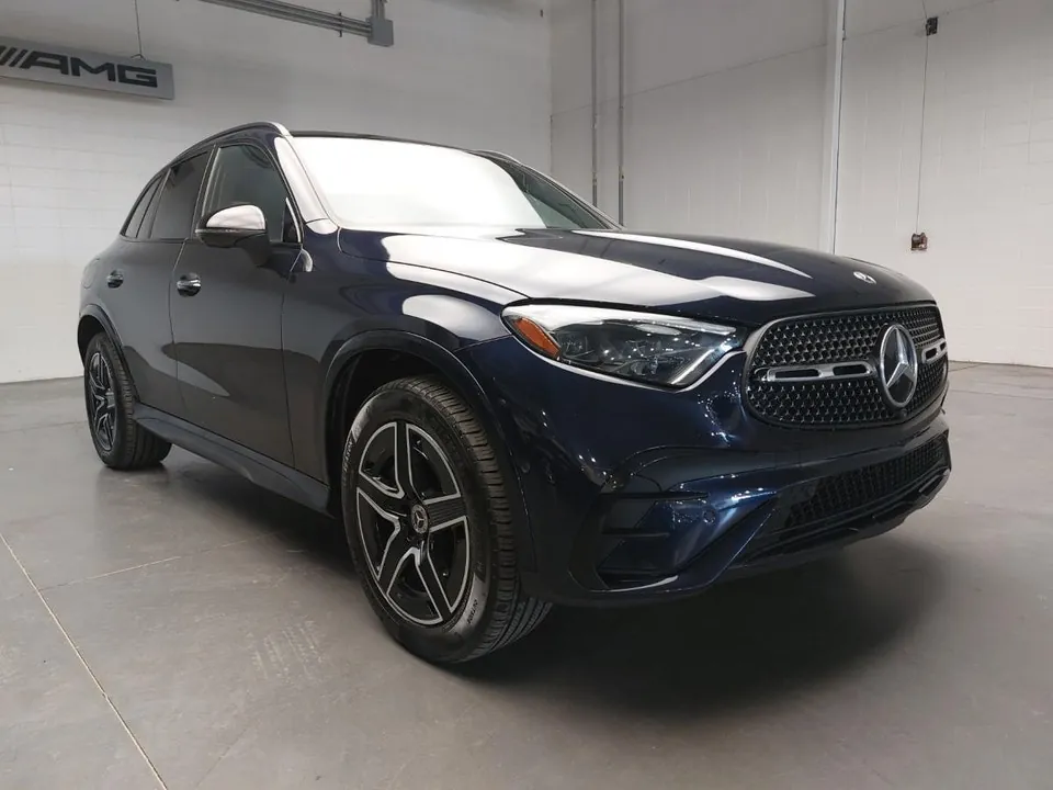 Mercedes-Benz Glc 2024 photo 2