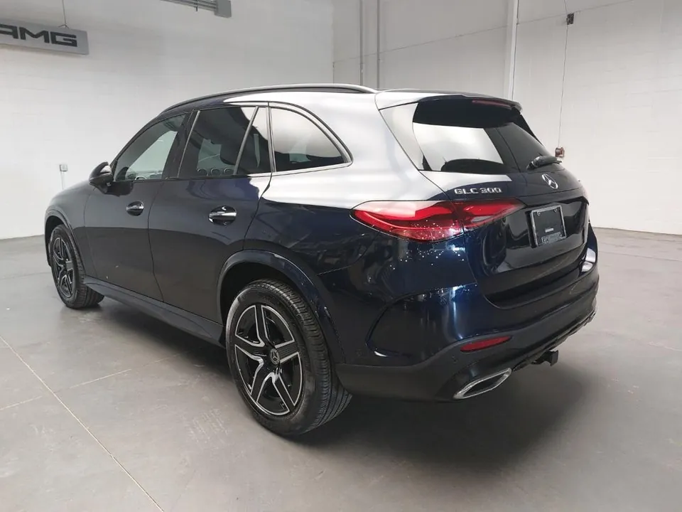 Mercedes-Benz Glc 2024 photo 3