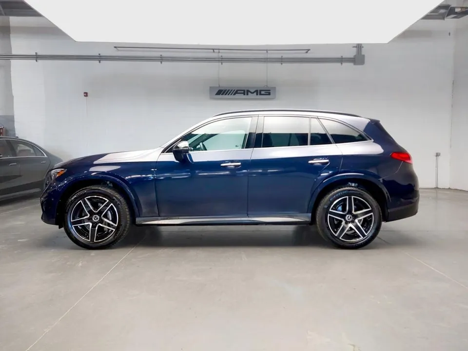 Mercedes-Benz Glc 2024 photo 4