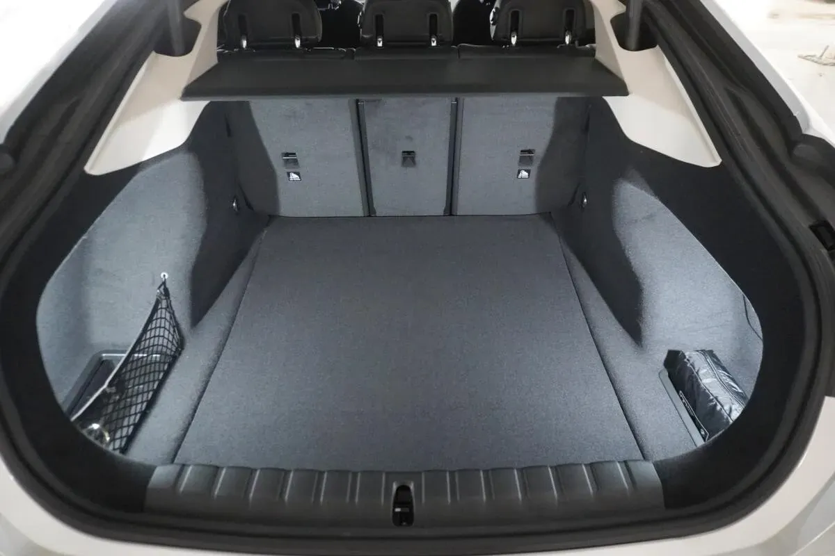BMW 4 Series 2025 photo 3