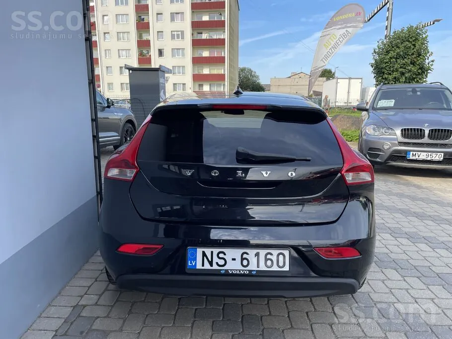 Volvo V40 2013 photo 4