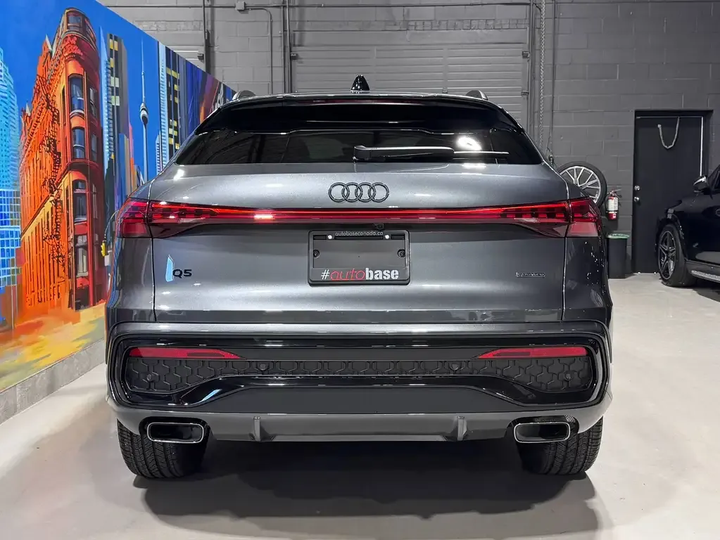 Audi Q5 2025 photo 3