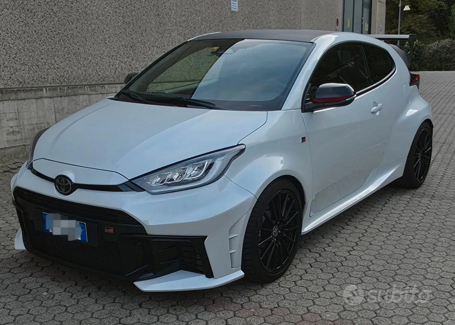 Toyota Yaris 2024 photo 4