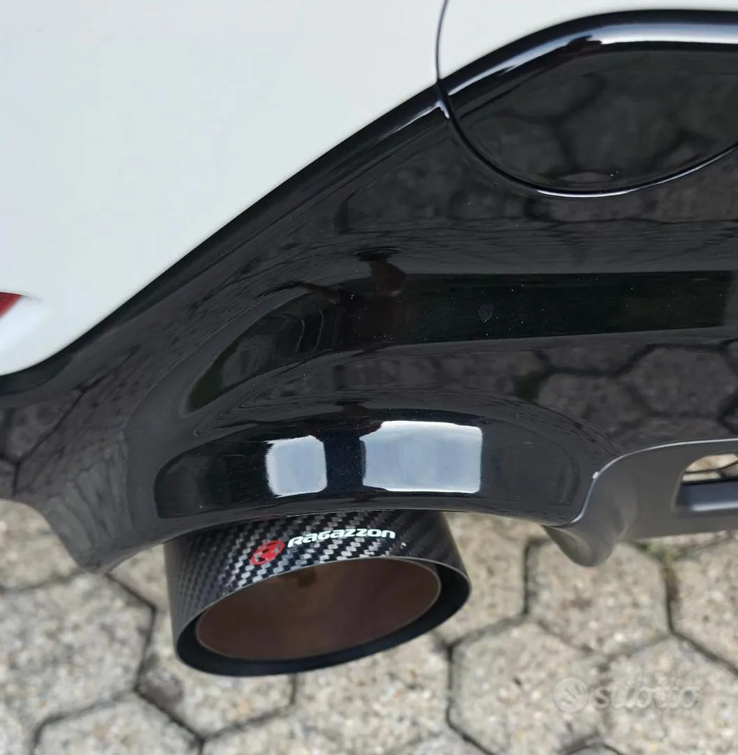 Toyota Yaris 2024 photo 5